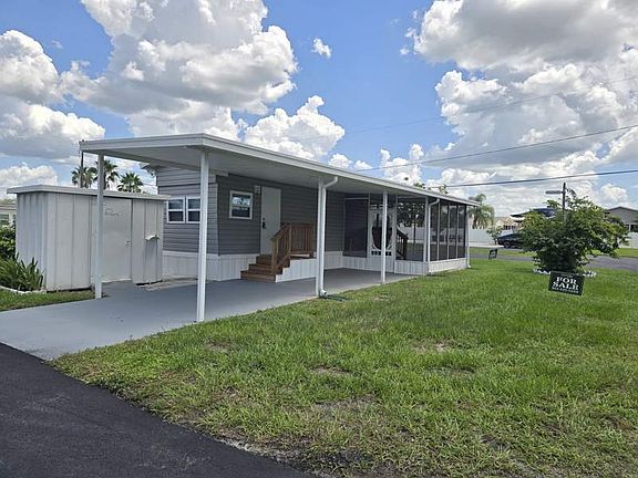 3rd image of 313 Pleasant Pl