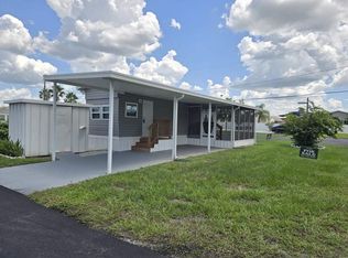 313 Pleasant Pl, Frostproof, FL 33843