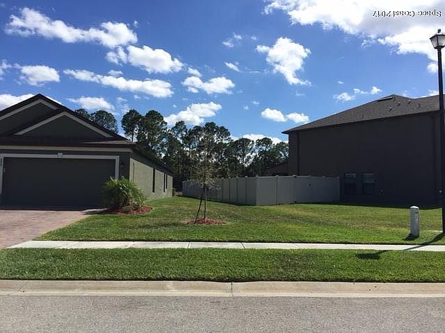 2nd image of 800 Dillard Dr SE