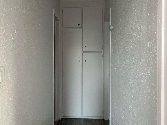 5th image of 15424 Chase St APT 14