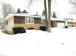 1400 Marlboro Rd, Muskegon, MI 49441