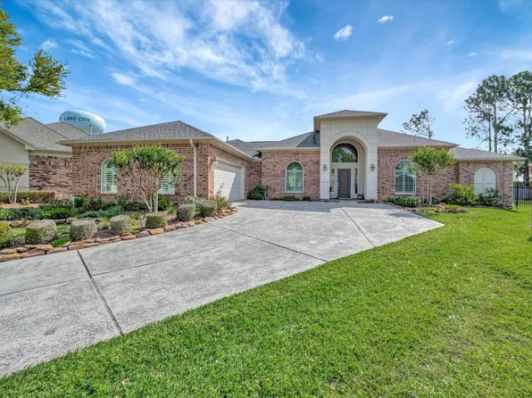 15510 Greens Cove Way, Houston, TX 77059