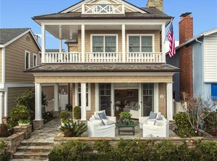 215 Amethyst Ave, Newport Beach, CA 92662