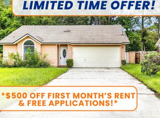 1533 Kingfisher Ln N, Jacksonville, FL 32218