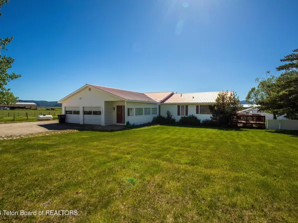 1357 Muddy String Rd, Thayne, WY 83127