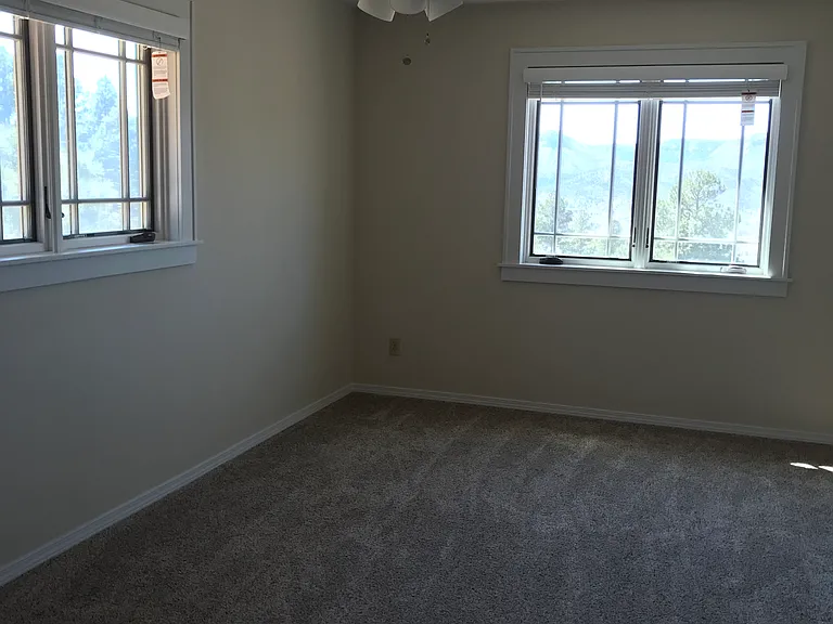 301 Timberline Dr — Photo 27