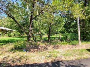 Cherokee St, Spavinaw, OK 74366