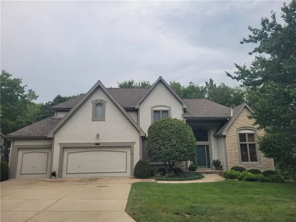 7620 Lichtenauer St, Shawnee, KS 66217