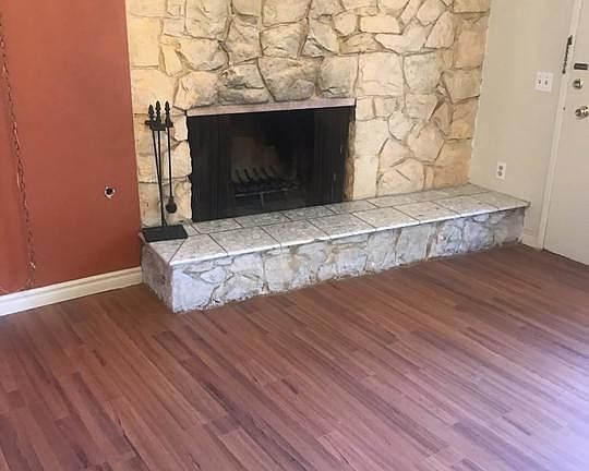 5th image of 1310 S Barrington Ave APT 2