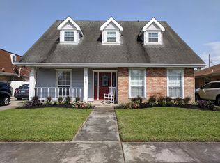3321 Karen Dr, Chalmette, LA 70043