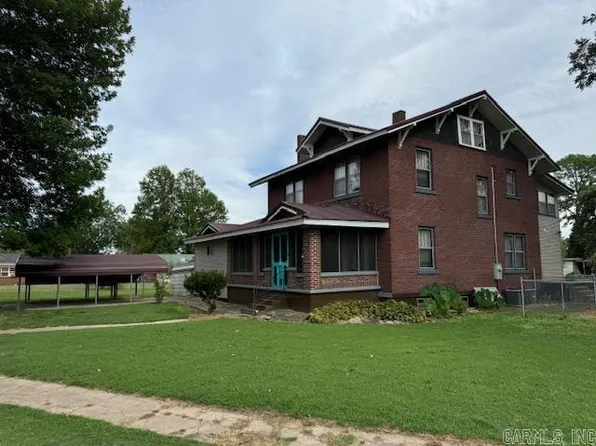 54 State St, Biggers, AR 72413