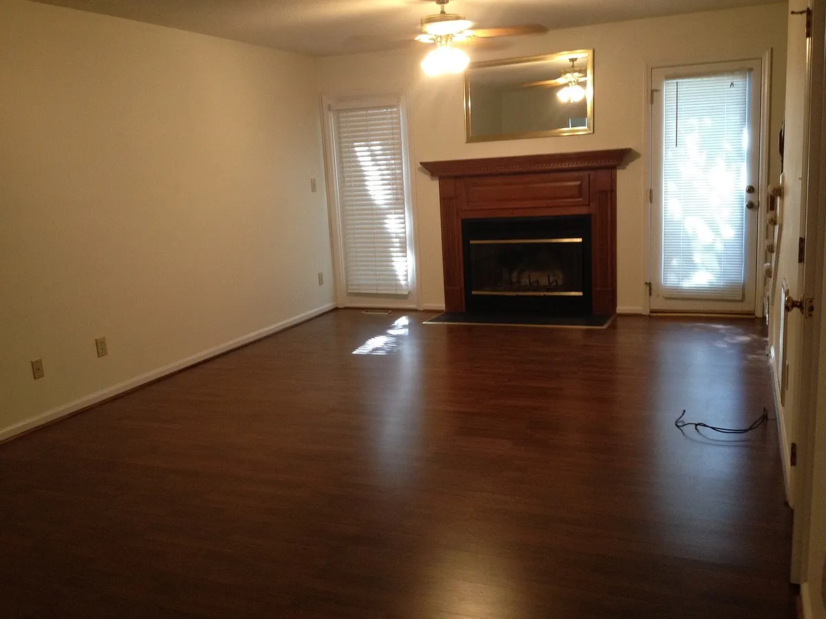 Building Photo - 2061 Trexler Ct