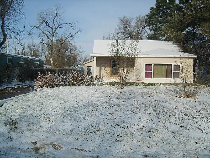 1st image of 261 S Owens St