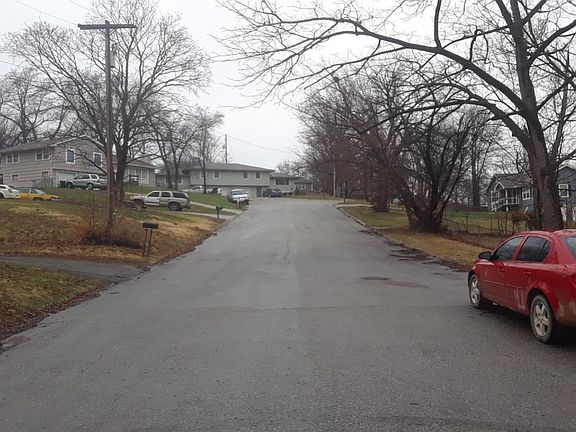 4th image of 2005 Rose St