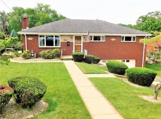 922 Nurnberger Dr, Pittsburgh, PA 15236