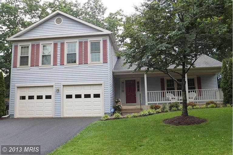 1st image of 9605 Burnt Oak Dr