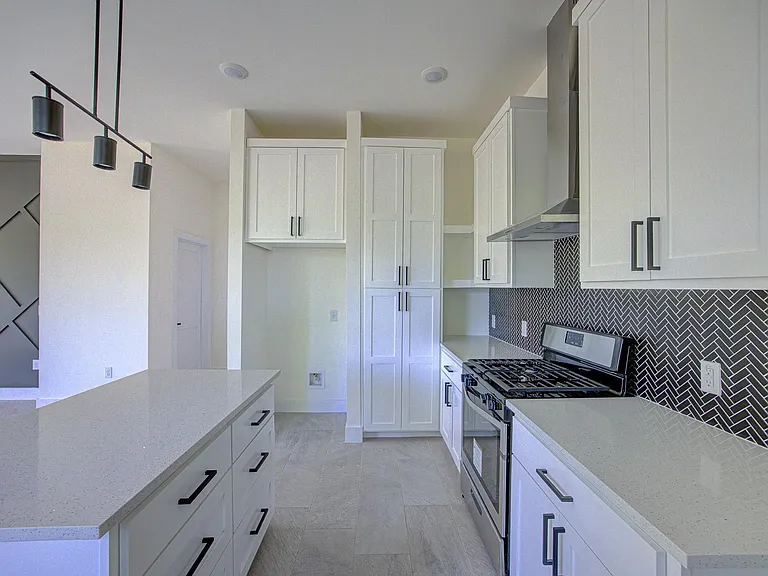 2005 Uphill Ln #A — Photo 10