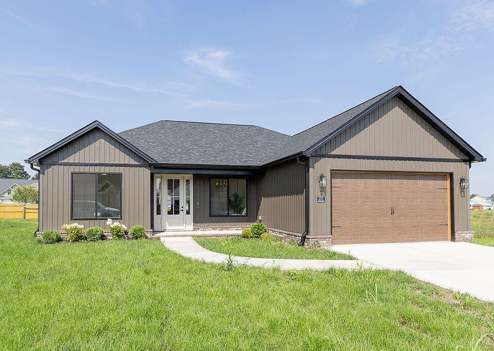1st image of 237 Skaggs Blvd