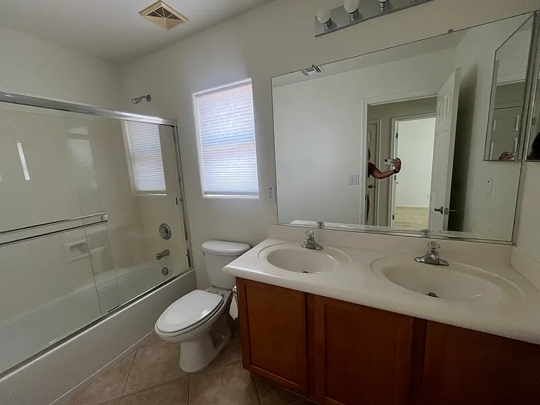 3852 W Ranier Ct — Photo 22