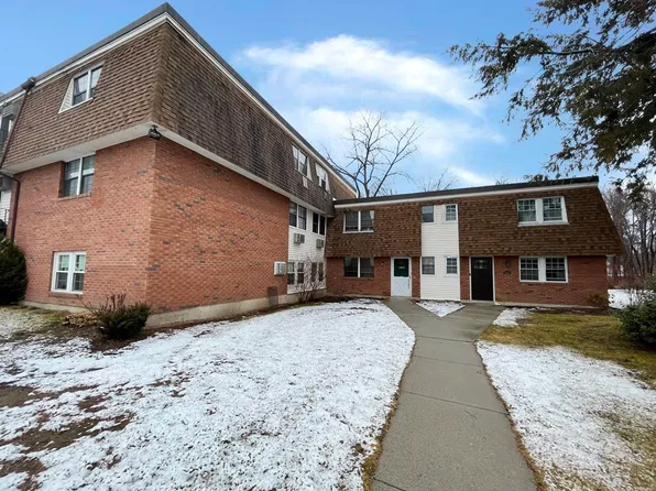 80 Damon Rd APT 2102, Northampton, MA 01060