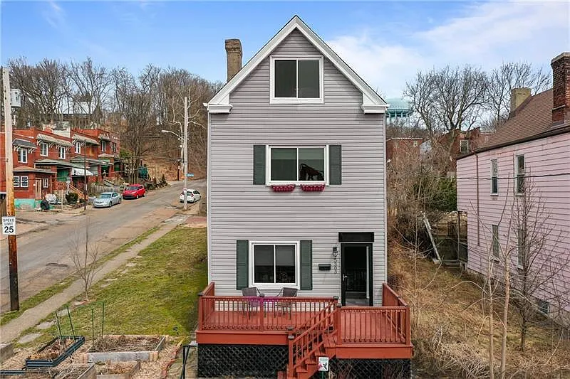 5303 Broad St photo 1