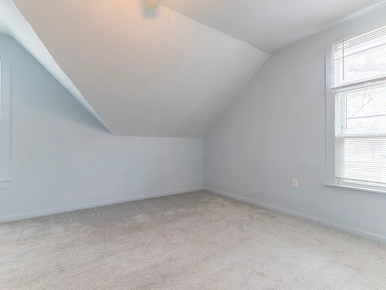 6602 Ballard Ave — Photo 7