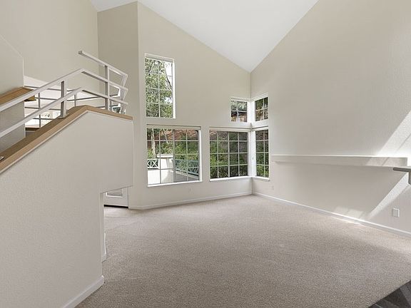 5th image of 12636 Springbrook Dr Unit E