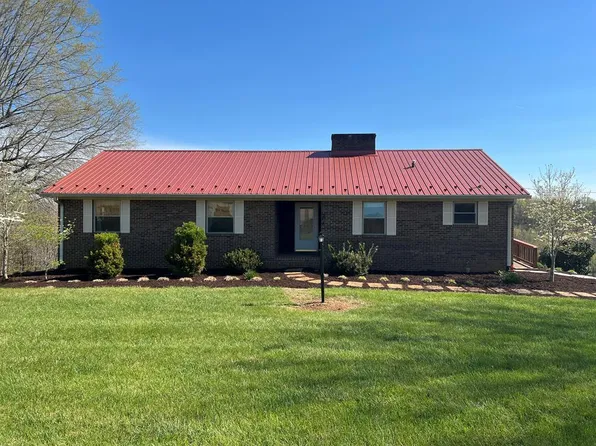 1733 Mosco Rd, Axton, VA 24054