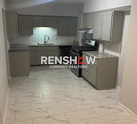 3rd image of 1749 Dorrie Ln