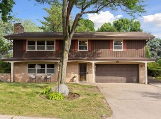 1788 Tioga Blvd, New Brighton, MN 55112