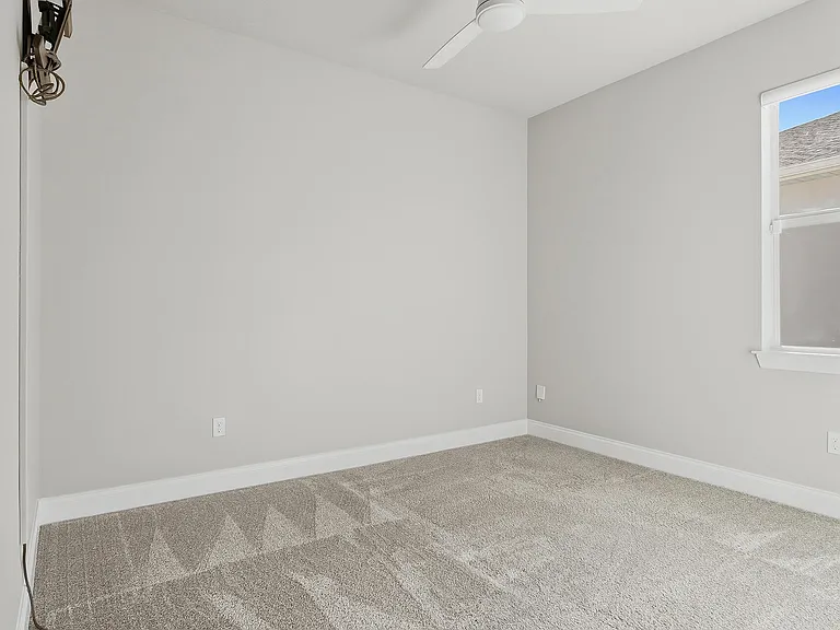 8558 Dahlia Cir — Photo 14