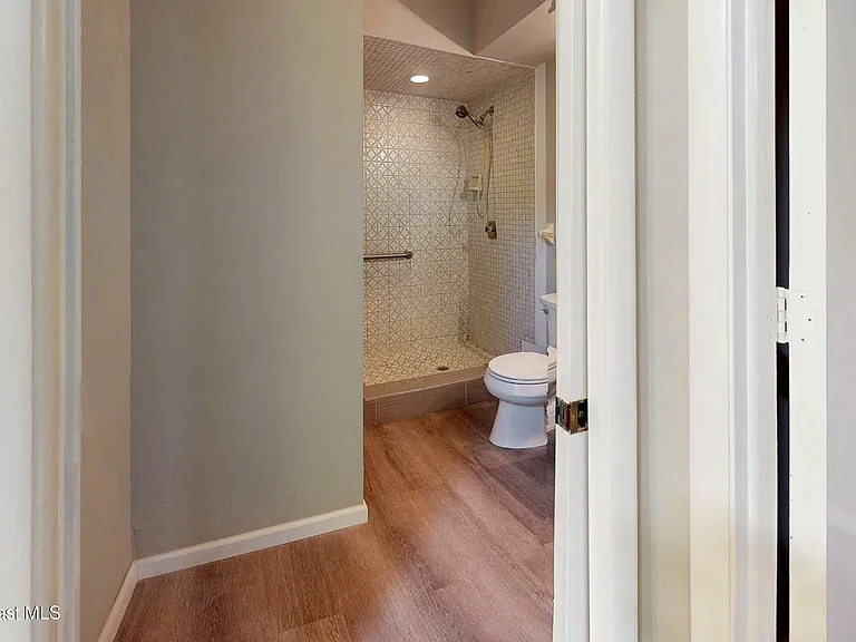 2160 N Highway A1a Hwy #303 — Photo 25
