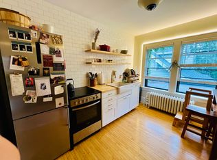 246 Albert St S #2, Saint Paul, MN 55105