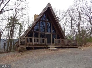 240 Valley Rd, Hegins, PA 17938