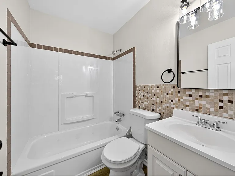 3253 Greenbridge Dr — Photo 14