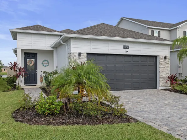 1254 Canfield Circle SE, Palm Bay, FL 32909