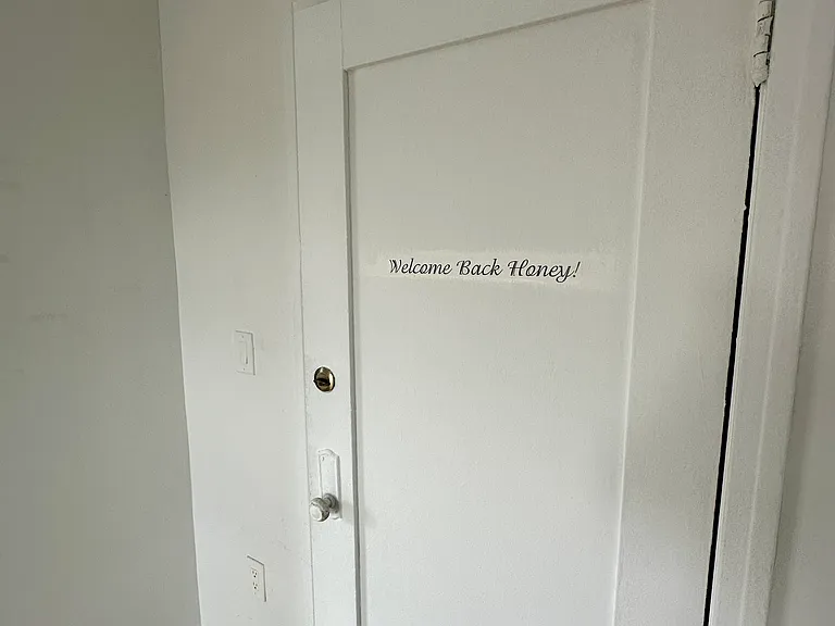 707 N Ridgewood Pl #211 — Photo 11