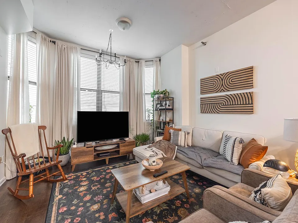 1464 S Michigan Ave #2203