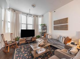 1464 S Michigan Ave