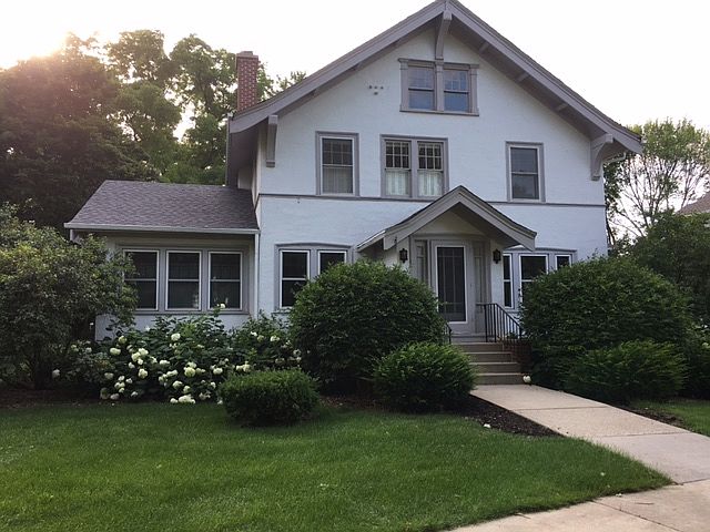 1st image of 128 Woodland Ln