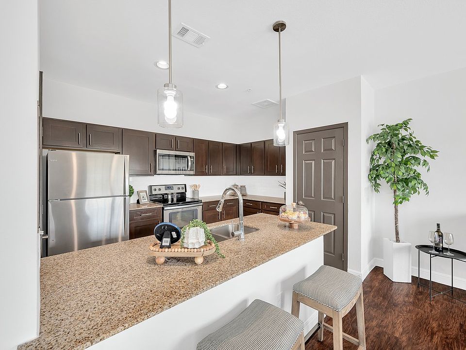 Townhomes at Lake Park general photo