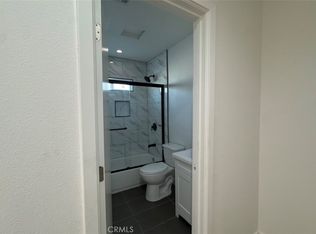 9307 S Budlong Ave #4, Los Angeles, CA 90044
