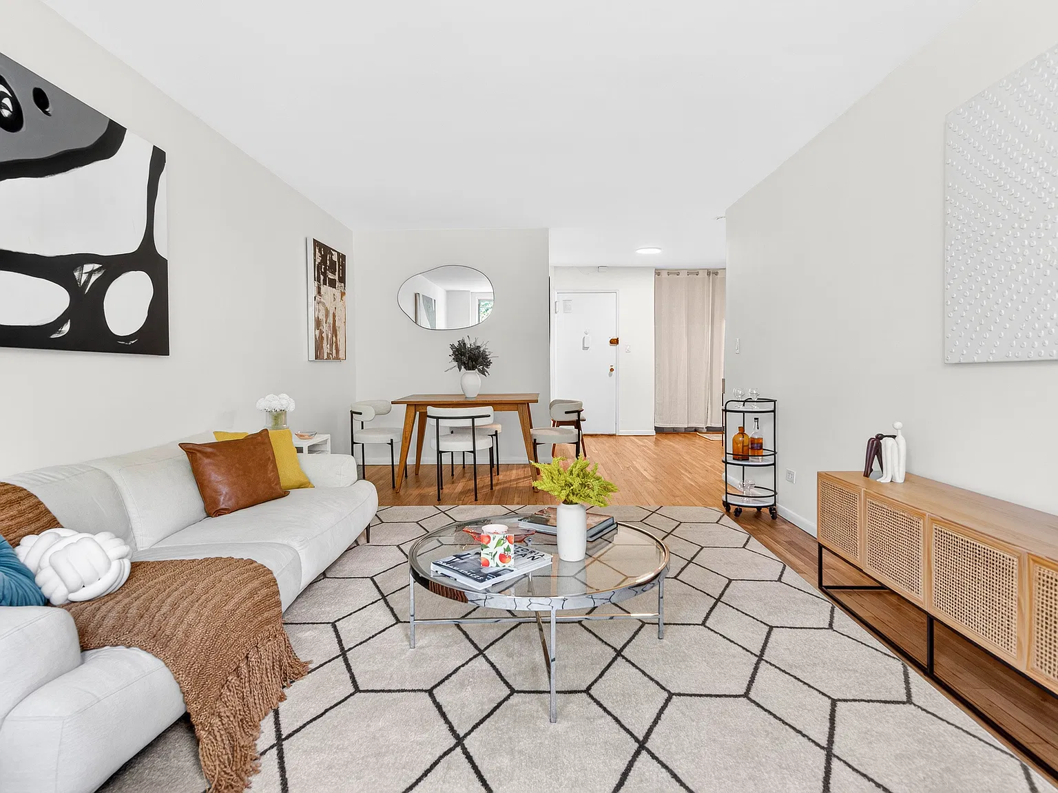 54 Orange Street — Photo 2