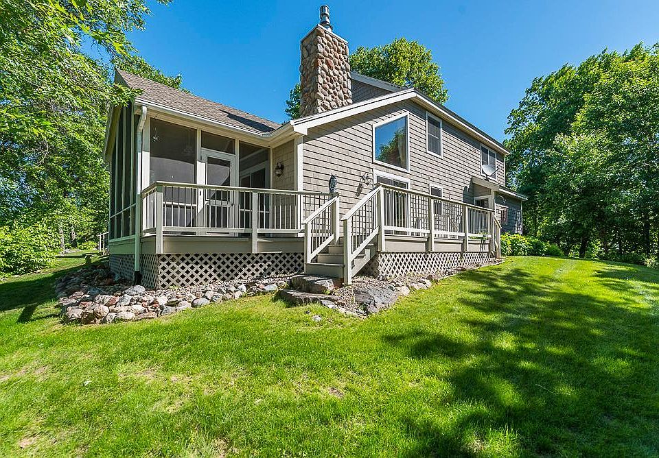 1st image of 1399 E Pointe Dr