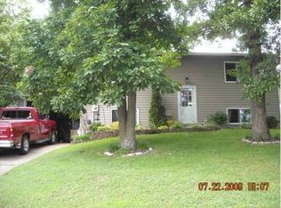 15 Timber Dr, Union, MO 63084