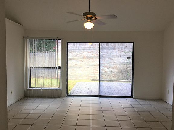 5th image of 13559 Blue Marlin Ln