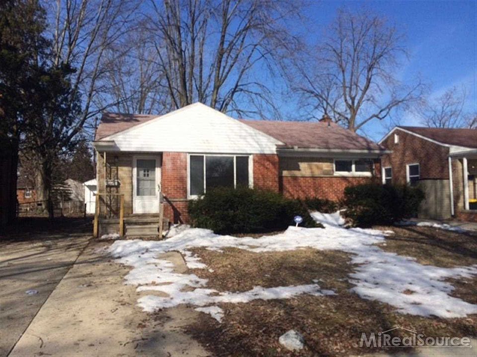 1st image of 24341 Gardner St
