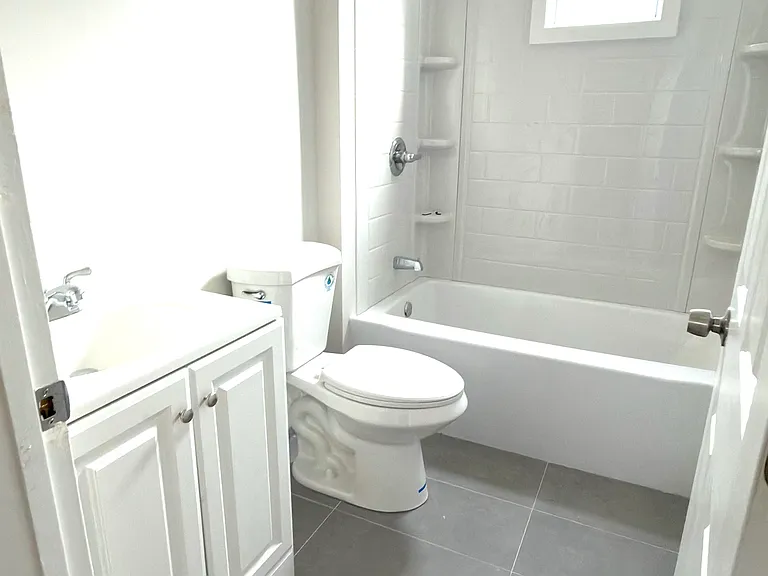 193 Smith St #3-1-2 — Photo 10