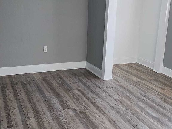 2nd image of 222 E Nettleton Ave #16793885