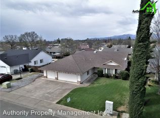 1572 Lavender Way, Redding, CA 96003